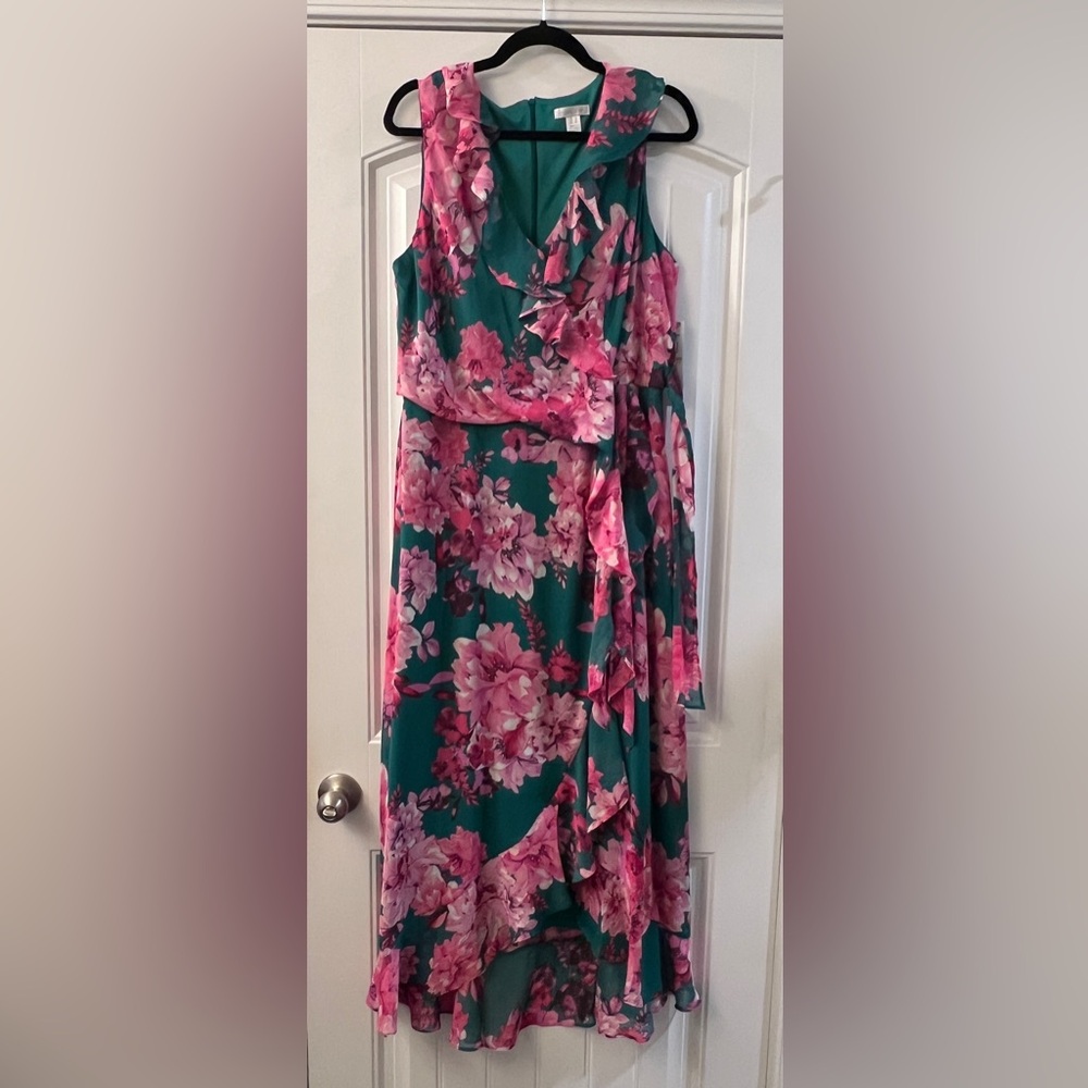 Size 14 London Times green and pink floral Dress New with tags
